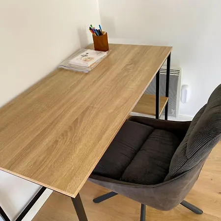 شقة In Mit Grossem Balkon Und Meerblick By Interhome بورنيشّيه