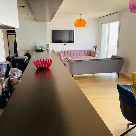 Apartment In Mit Grossem Balkon Und Meerblick By Interhome *